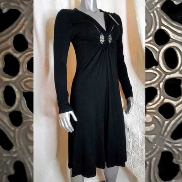 ⚘️Vertigo Paris Midi Sleeve Dress - Picture 2 of 8